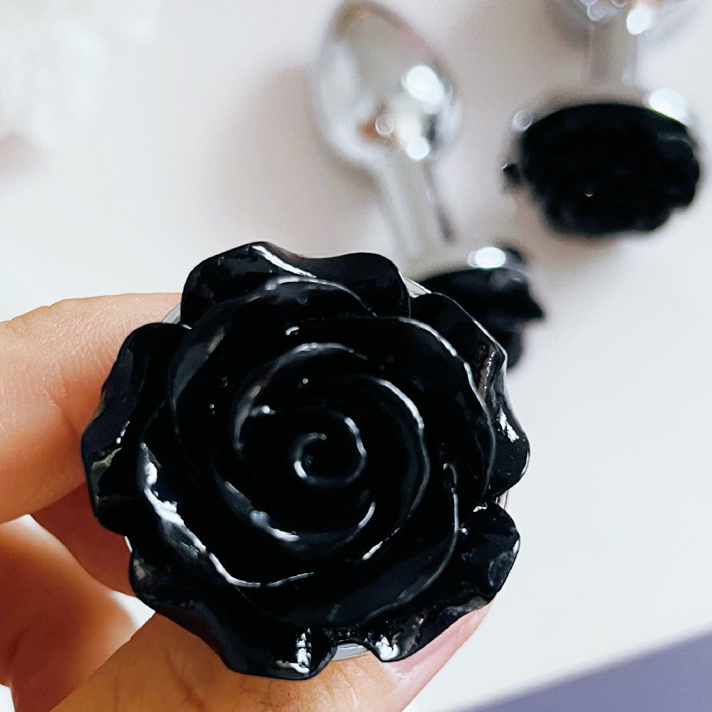 Elegant Rose Design Butt Plug